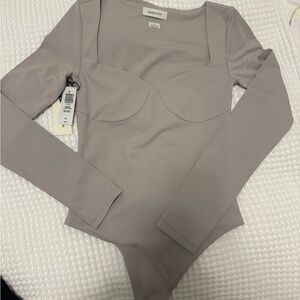 New! Aritzia grey Long Sleeve Bodysuit